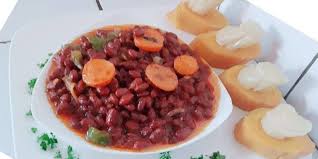 Haricot sauté boulette de viande